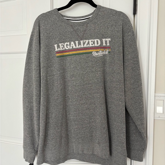 League Gray Crewneck Sweater Retro Design - Picture 1 of 5